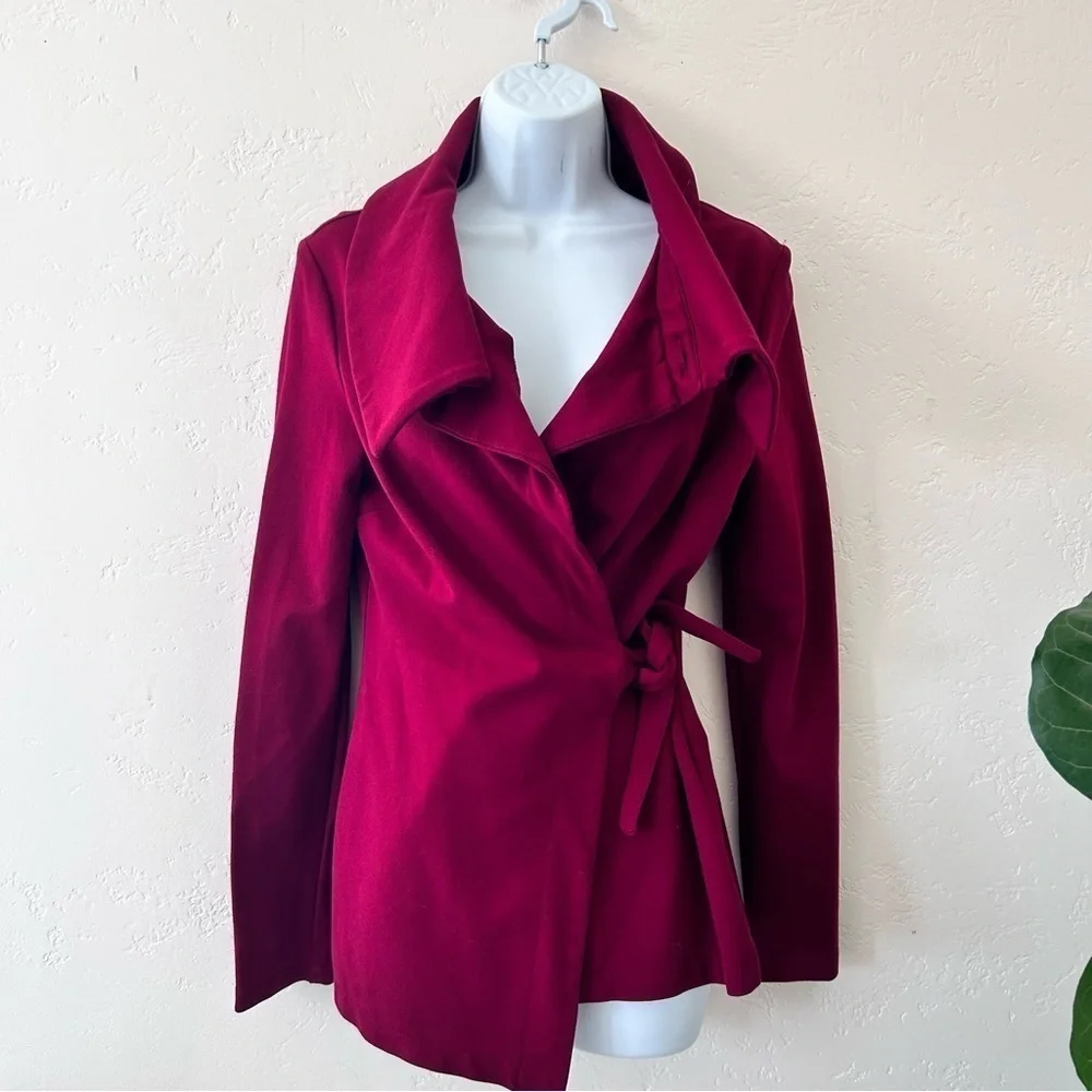 JOSEPH RIBKOFF Large Collar Wrap Jacket Cranberry  Size Womens 4
